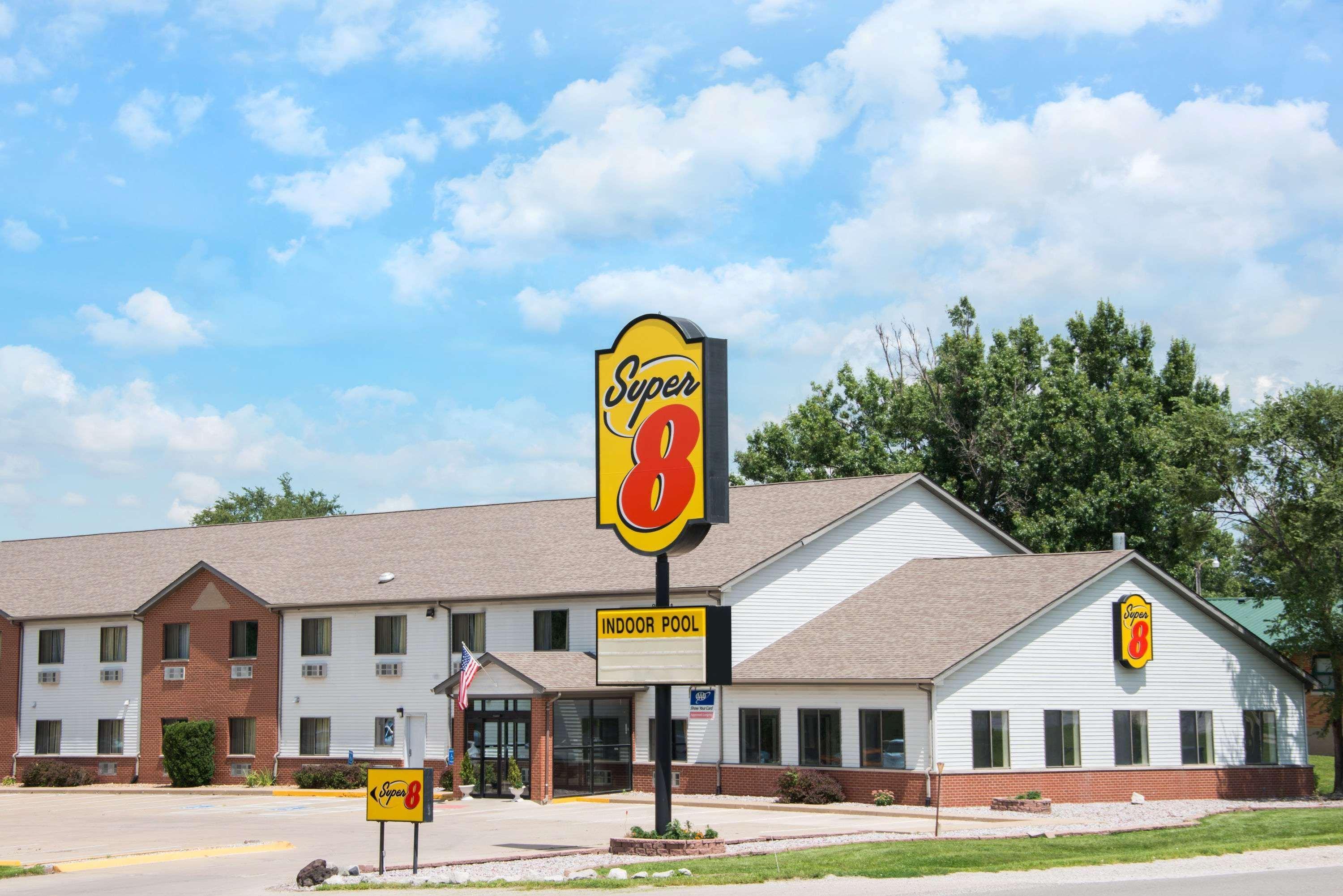 Super 8 By Wyndham Fairfield Exterior foto