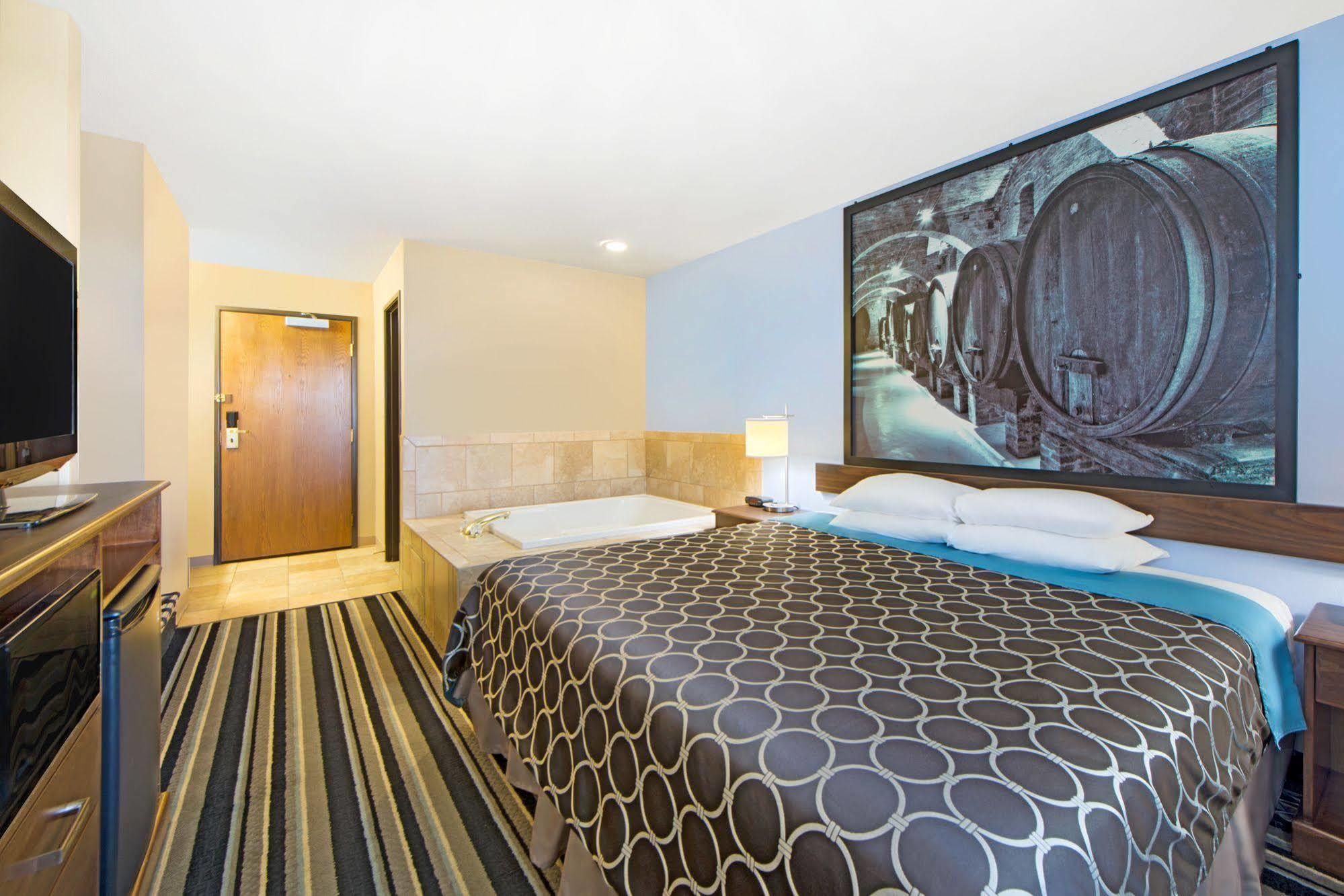 Super 8 By Wyndham Fairfield Exterior foto