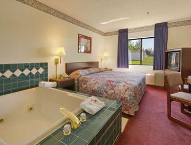 Super 8 By Wyndham Fairfield Quarto foto